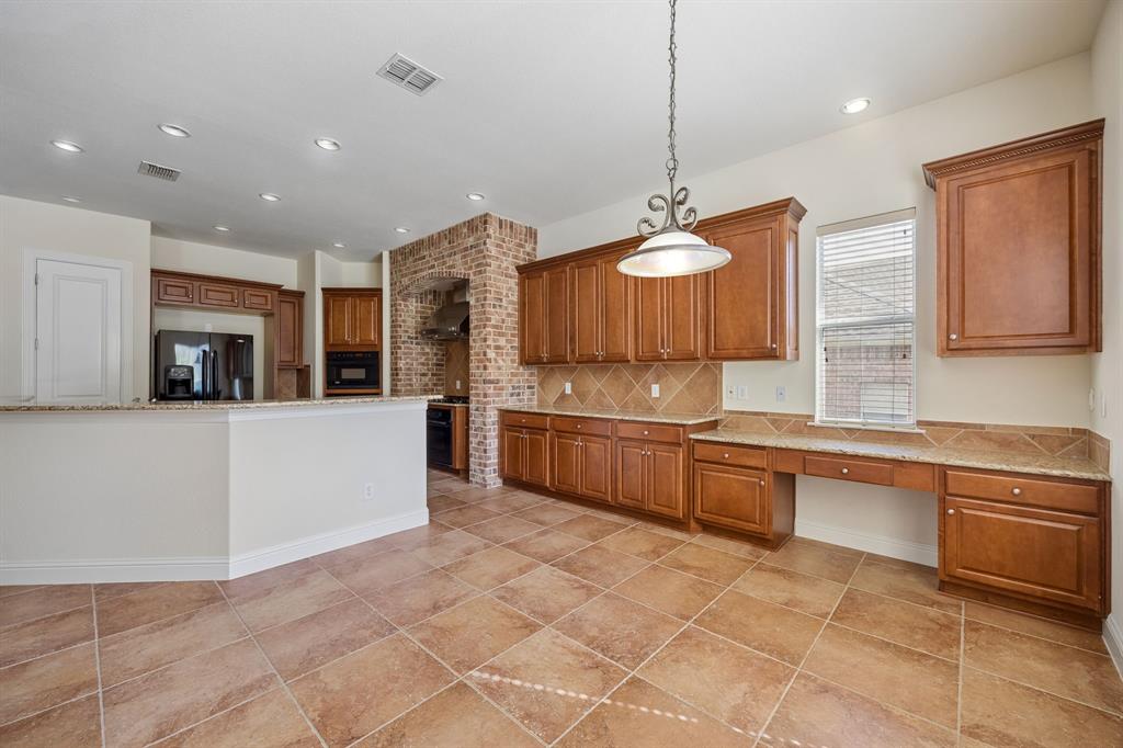 6979 Sugartree Lane