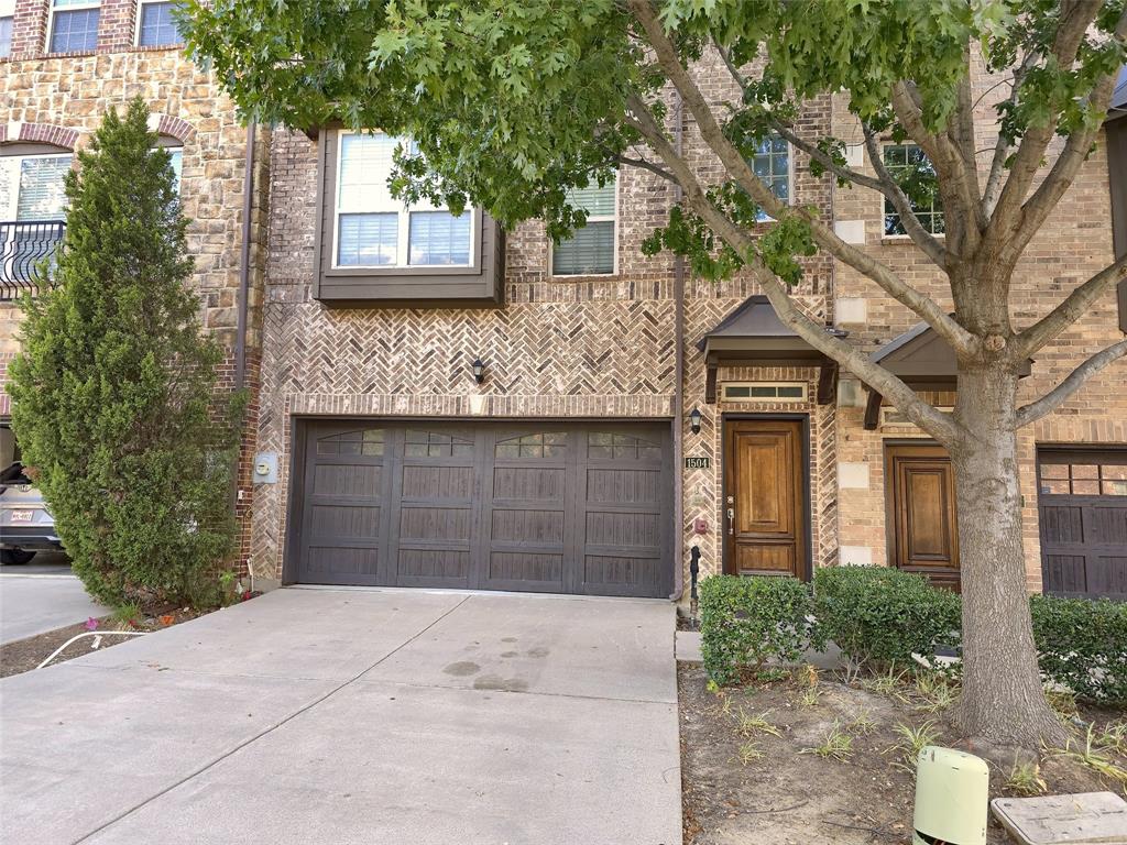 1504 Fox Run Drive