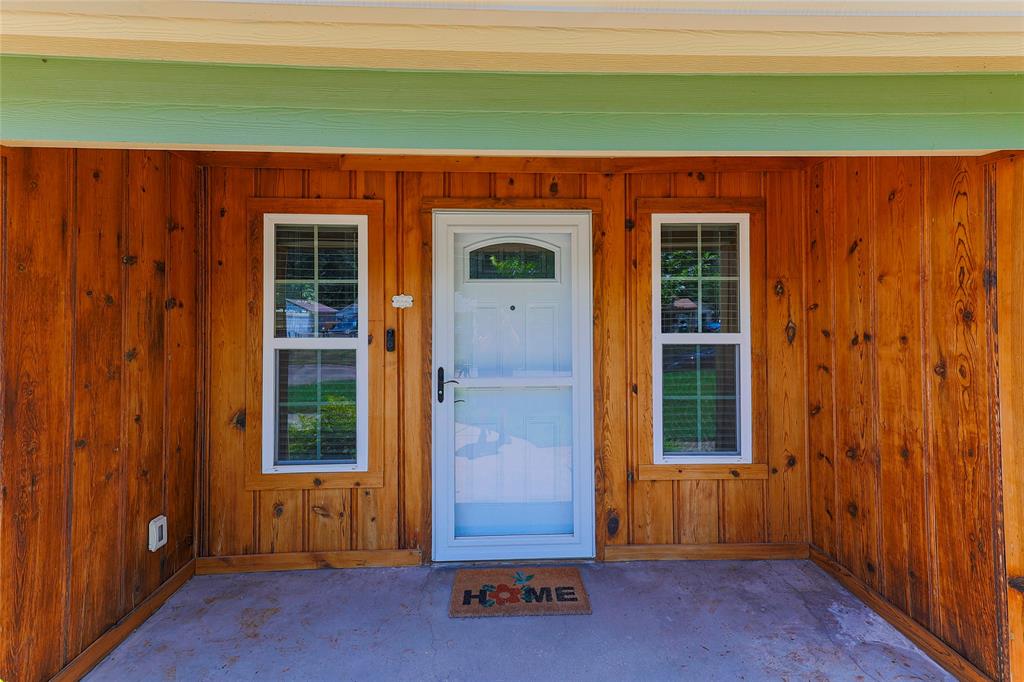 2320 Harris Lane