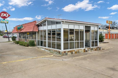 Tiny photo for 6318 Broadway Boulevard, Garland, TX 75043 (MLS # 21381693)