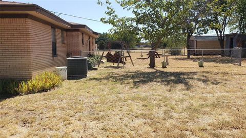 A home in Mineral Wells