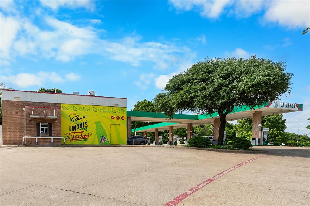 Exxon Centerville - Commercial Sale