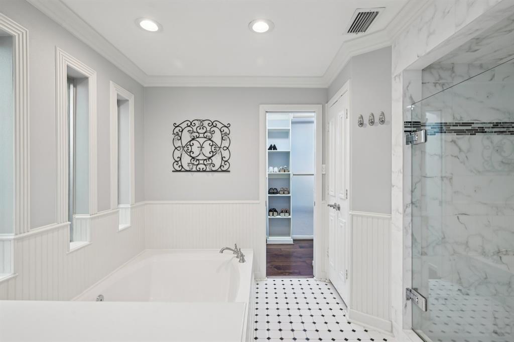 Lake Country Estates Add - Residential