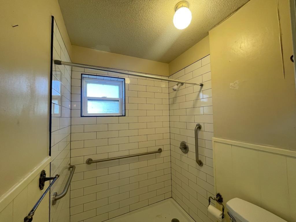 Skipcha Hill - Residential