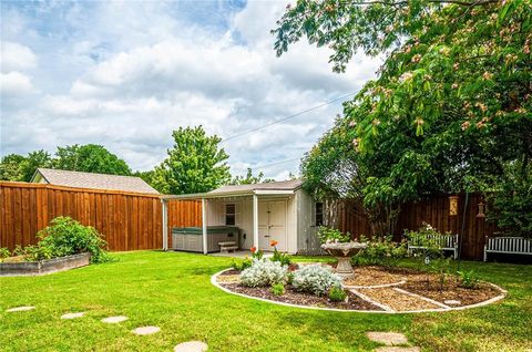 A home in Burleson