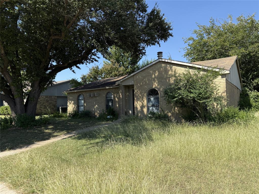 805 Cambridge Drive