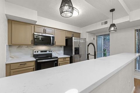 7510 Holly Hill Drive 152 Dallas TX 75231