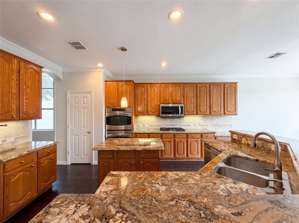 Photo of 2211 Dana Drive, Flower Mound, TX 75028 (MLS # 21251887)