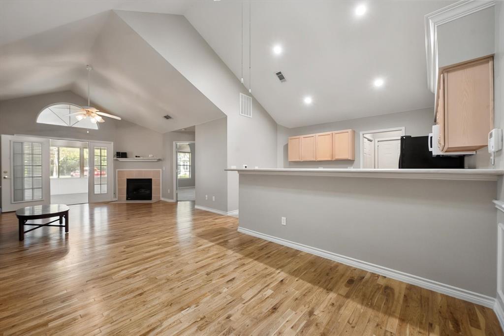 924 Bridges Drive