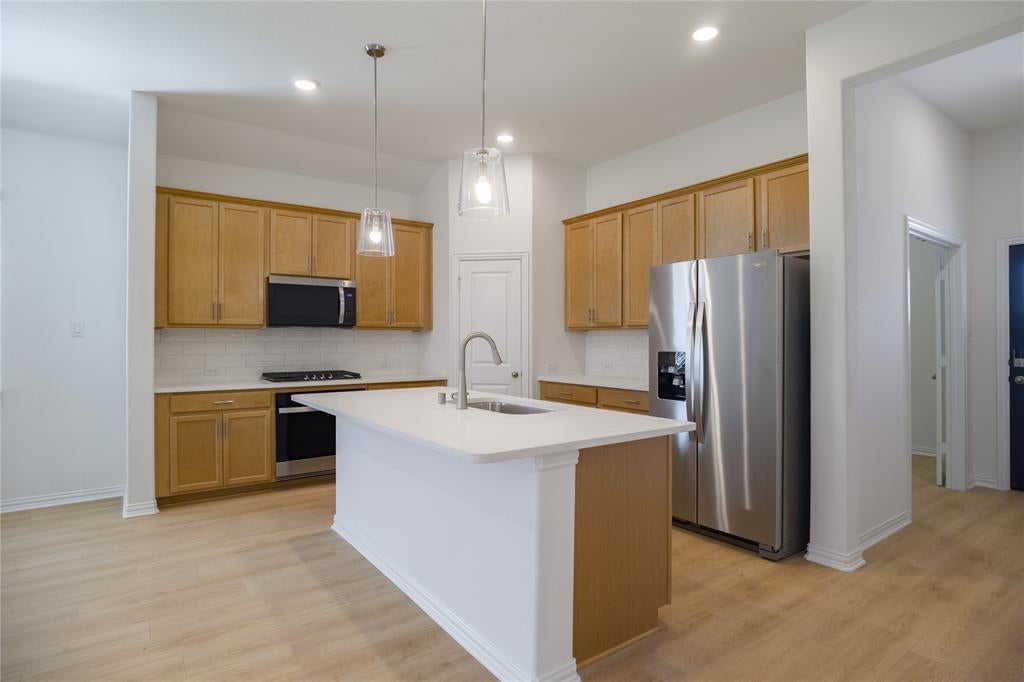 3173 Ashbrook Lane
