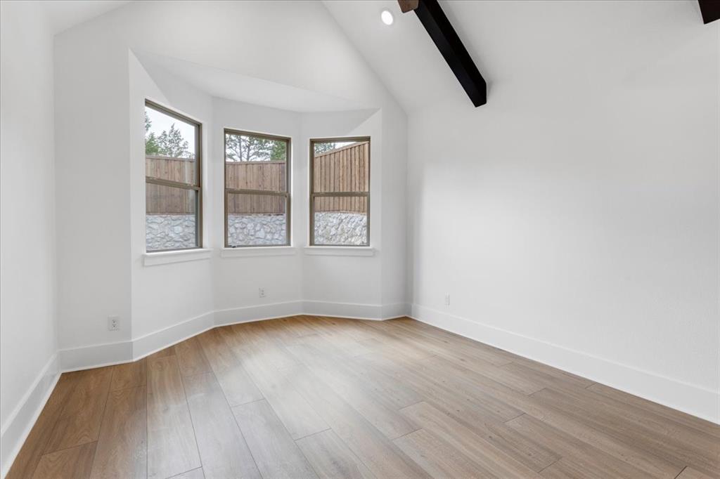 Tanglewood on the green - Residential