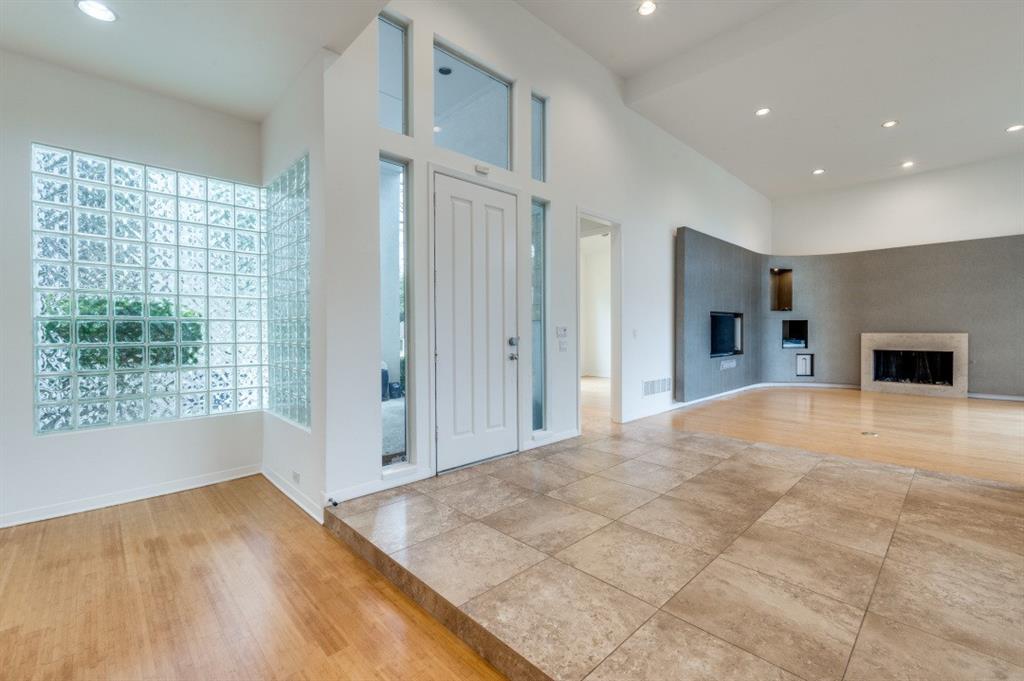 12123 Madeleine Circle