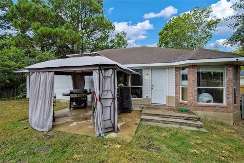 A home in Gun Barrel City