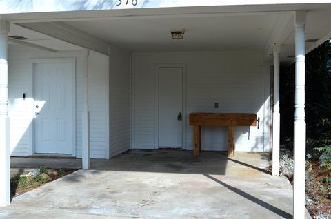 A home in Gun Barrel City