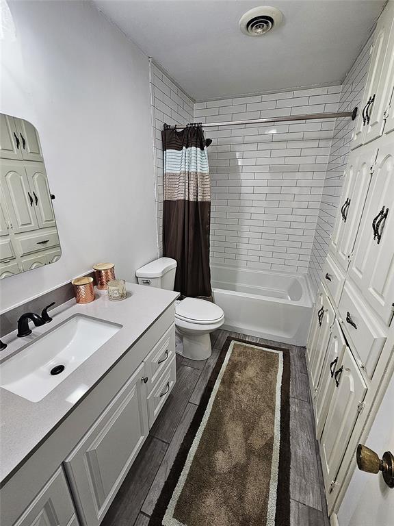 Carrie Cayton Add - Residential