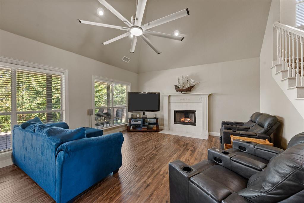 3409 Foot Hills Drive