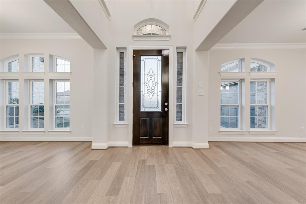 6926 Prairieside Trail