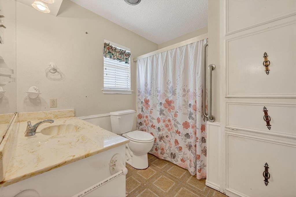 Caddo Peak Estate - Residential