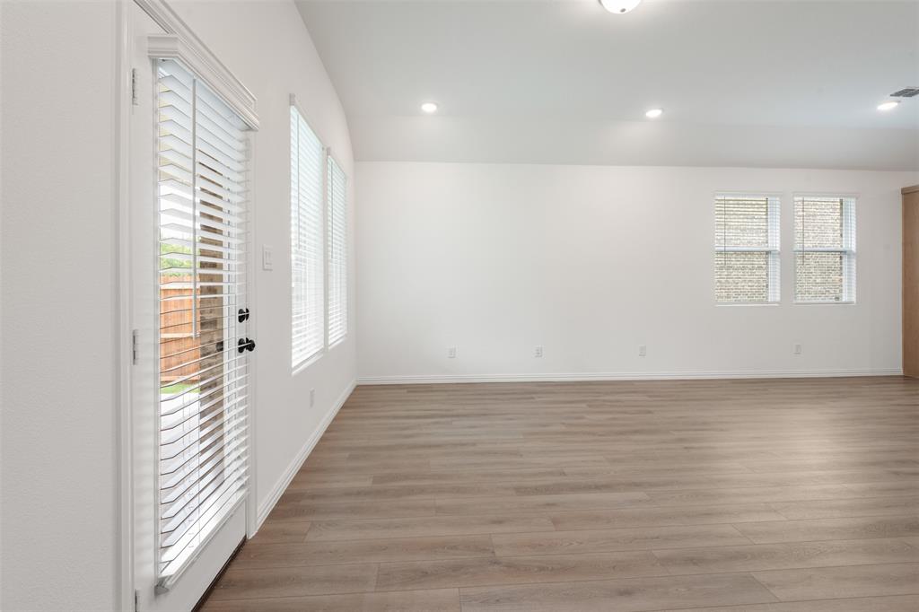 Meadow Park Ph 1a - Residential Lease