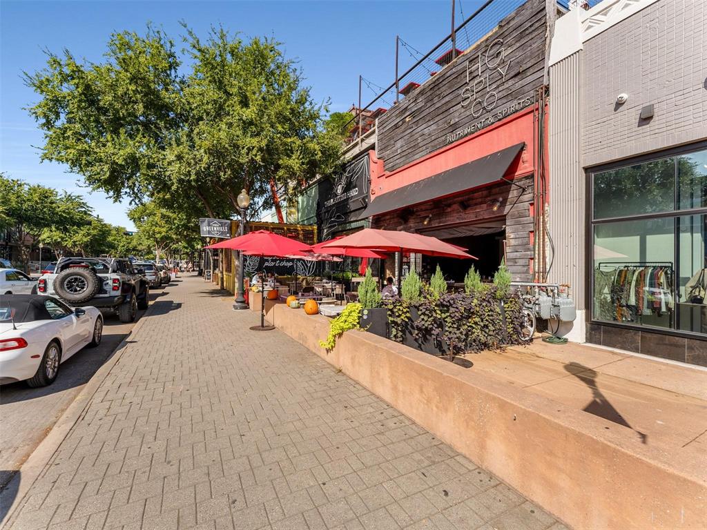 Fakes Park Place - Residential Lease