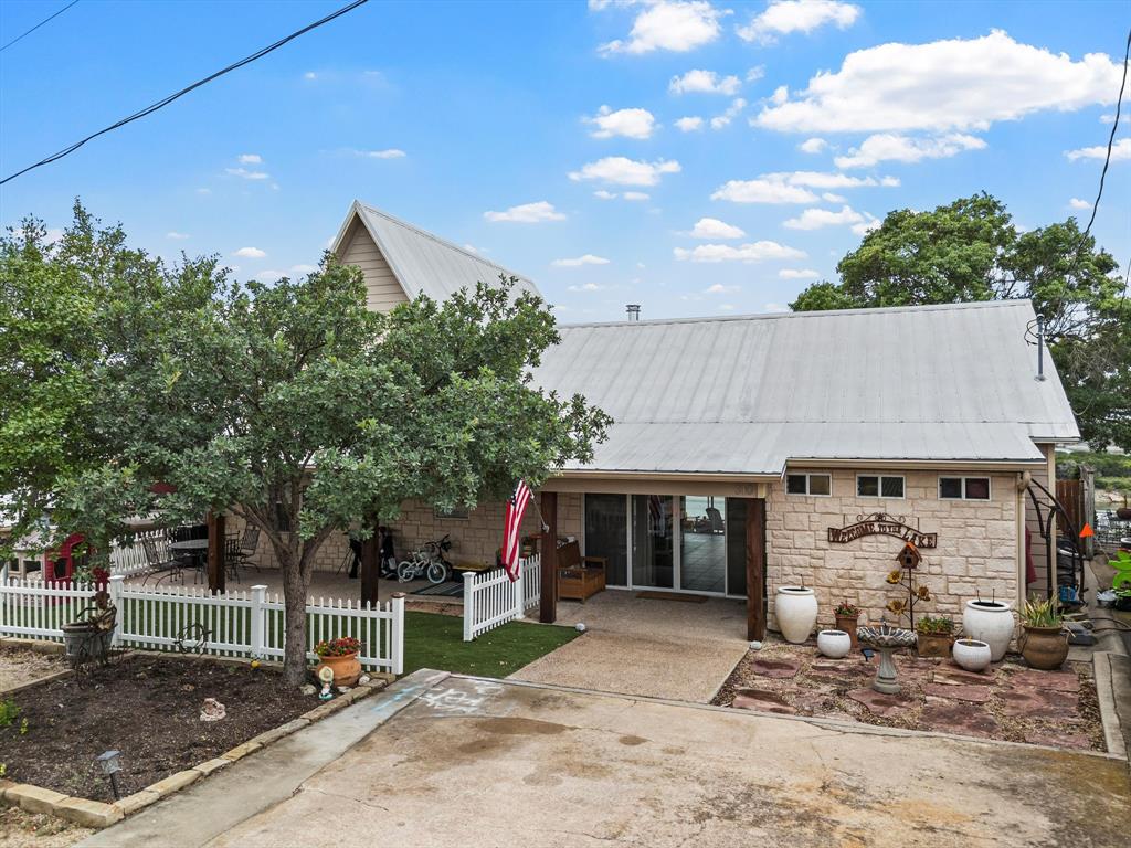 310 County Road 1710