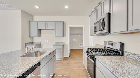 Tiny photo for 2108 Chantilly Lane, Arlington, TX 76015 (MLS # 21210276)