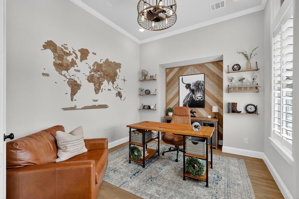 811 Big Sky Way