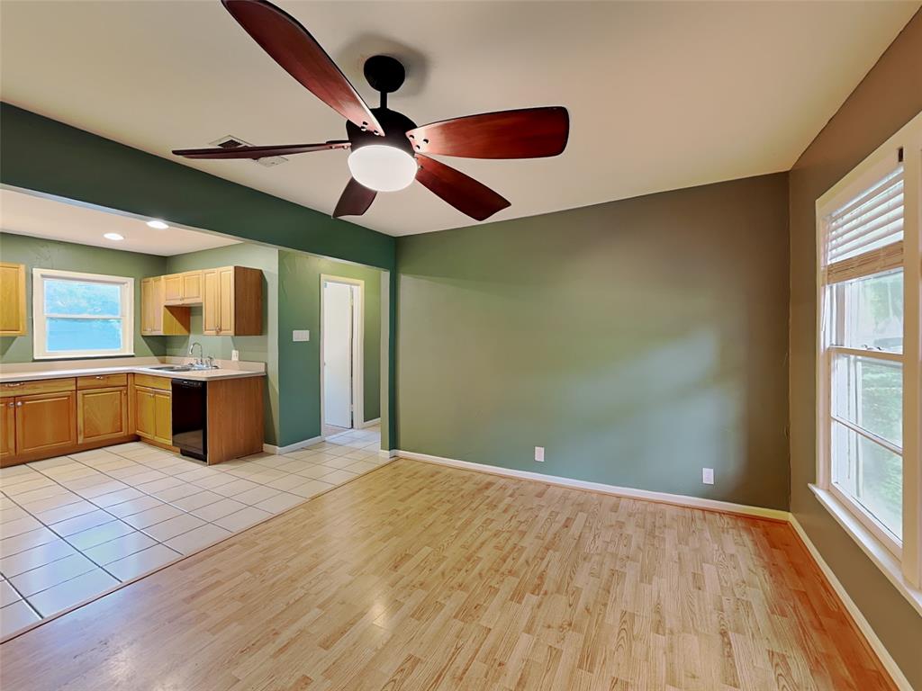 412 Harrison Lane