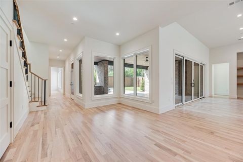 Tiny photo for 4074 S Better Drive, Dallas, TX 75229 (MLS # 21060266)