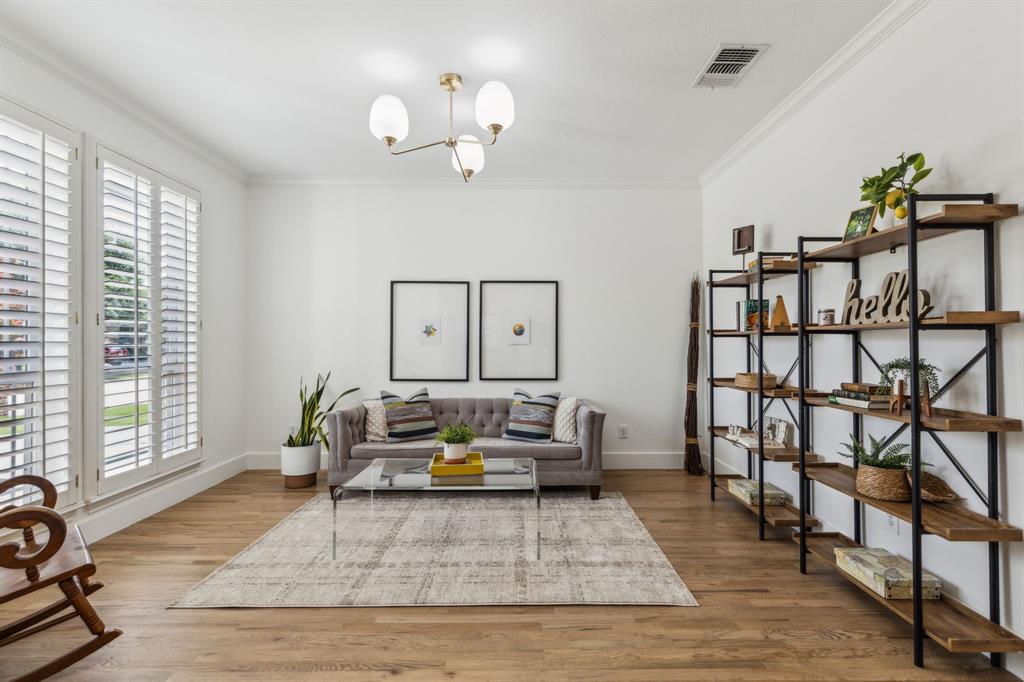 7209 Vanderbilt Drive