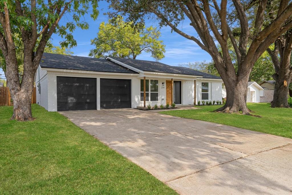 214 Santa Cruz Court