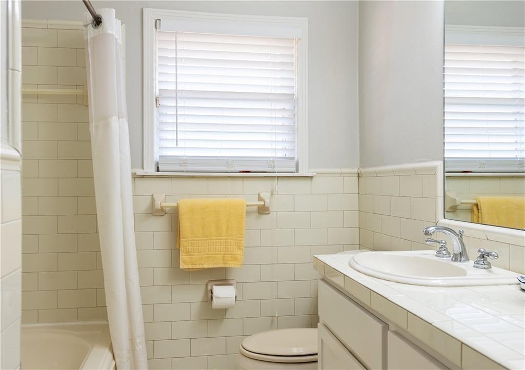 Lakeview Heights - Residential Lease