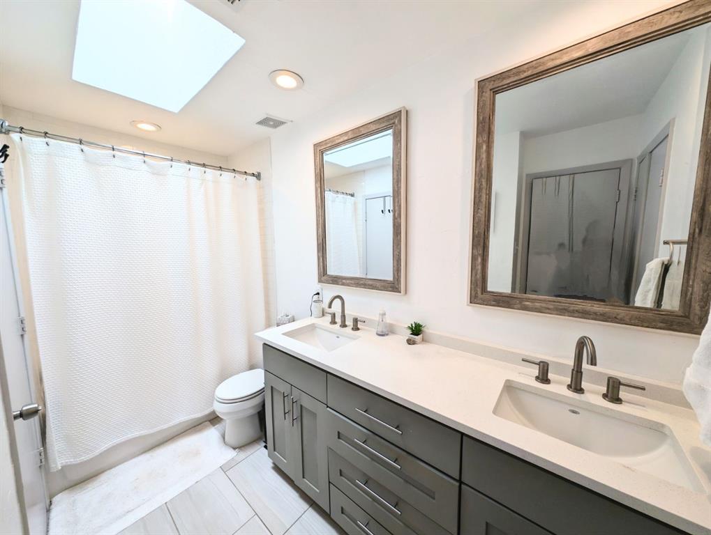 4124 Cole Avenue 205