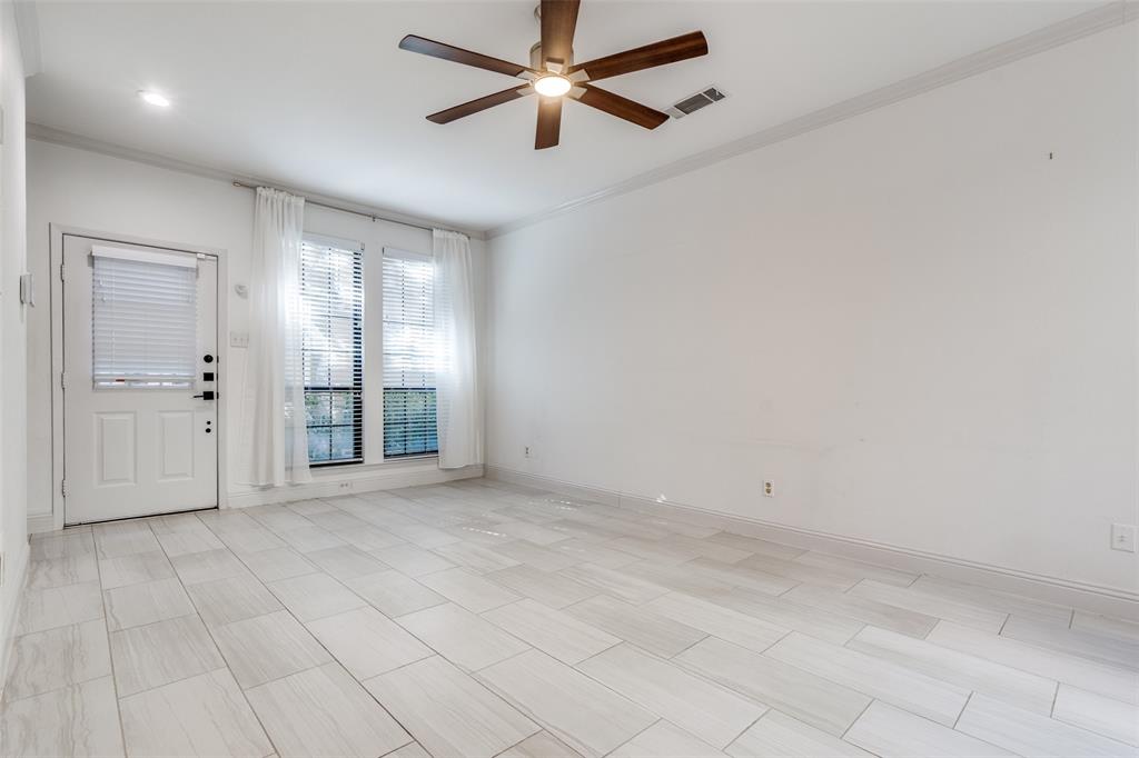 Studio Condo 11 - Residential