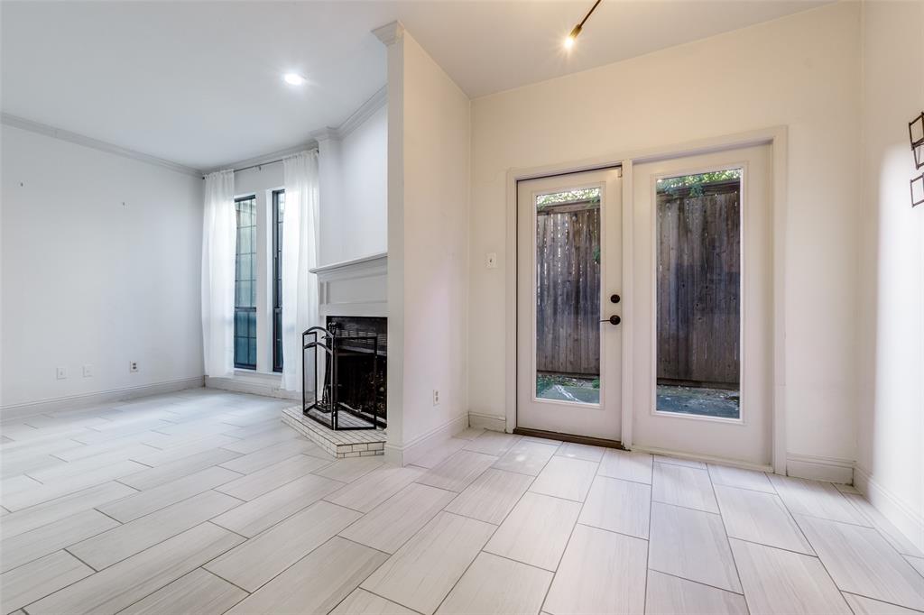 Studio Condo 11 - Residential