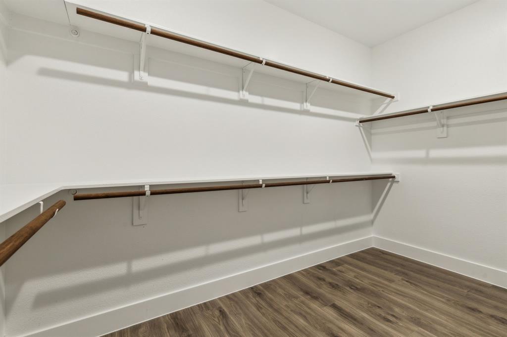 Lakeway Estates - Residential