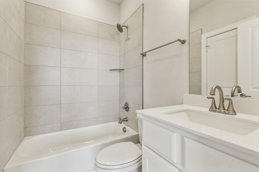 Lakeway Estates - Residential