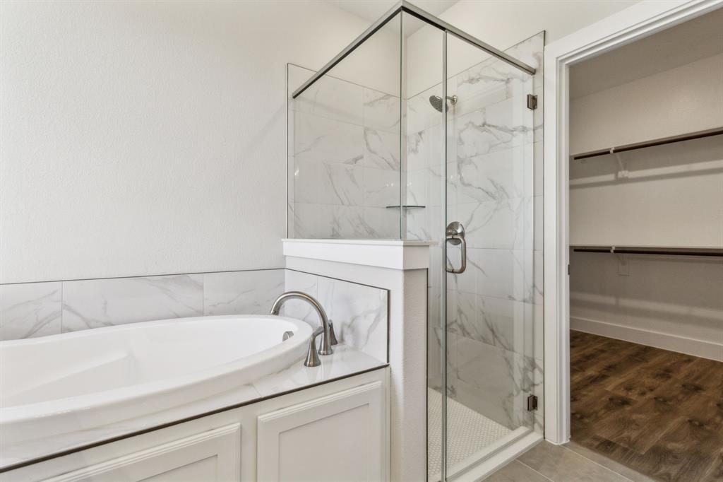 Lakeway Estates - Residential