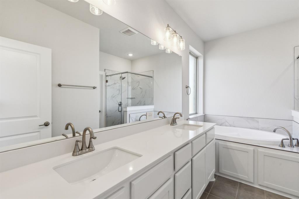 Lakeway Estates - Residential