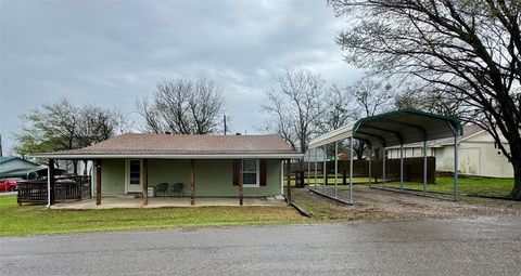 Photo of 508 Sherry Street, Quinlan, TX 75474 (MLS # 21201543)
