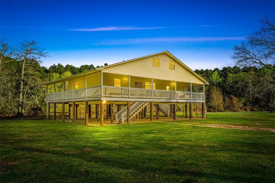 Welcome to one of the most sought-after spots on Lake Bistineau. Whether you're casting a line at sunrise or enjoying peaceful evenings by the water.  This is a rare find offering usable, fishable water year-round with over 150 feet of water frontage something you don’t come across every day. 
Conveniently located just 20 minutes from Bossier and 10 minutes from Minden, you get the perfect balance of privacy and accessibility. Plus, a public boat launch is just steps away, making it easy to enjoy everything the lake has to offer.
The home itself is just as impressive as the setting. Featuring full wrap around covered porch space, this is the ultimate spot for morning coffee, entertaining guests, or simply soaking in those views.
Step inside to an inviting open-concept living and kitchen area with vaulted ceilings kitchen island, and large windows that flood the space with natural light. Fresh new carpet in bedrooms. Come take a look of this home for yourself