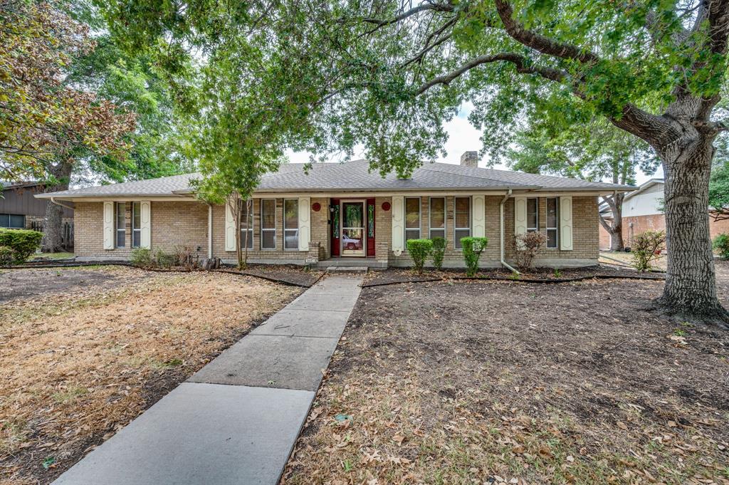 1607 Alexander Drive