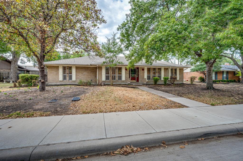 1607 Alexander Drive