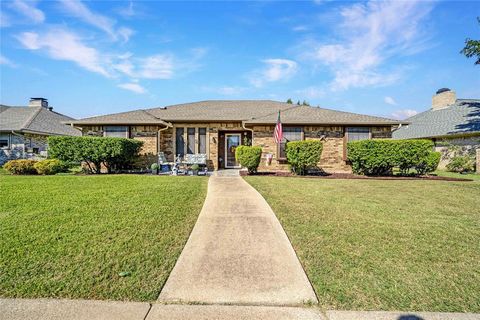 217 Faircrest Drive Garland TX 75040