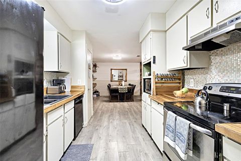 Tiny photo for 1718 Oak Post Drive, Terrell, TX 75160 (MLS # 21099162)