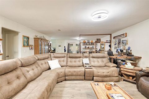 Tiny photo for 1718 Oak Post Drive, Terrell, TX 75160 (MLS # 21099162)