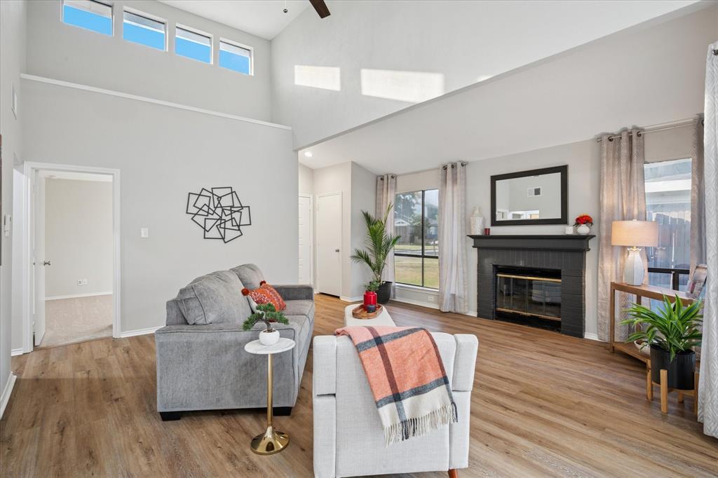 5927 Timbercrest Drive