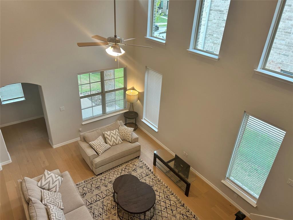 Justin, Texas 76247, United States, 3 Bedrooms Bedrooms, ,2 BathroomsBathrooms,Residential,Active,212212