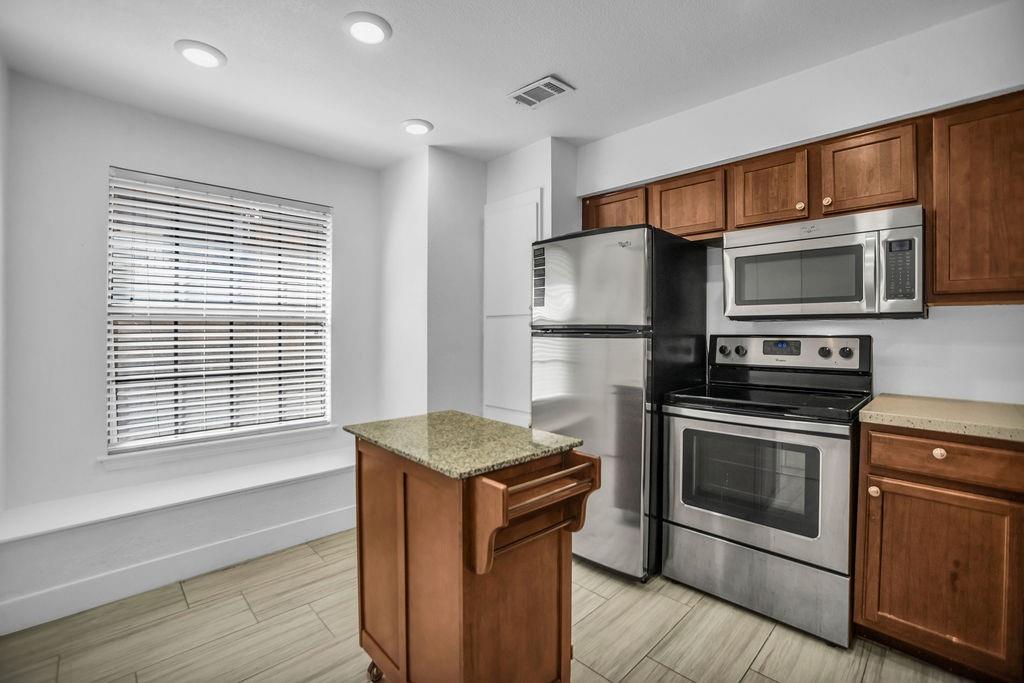 Parkside Cedar Spgs Condo - Residential Lease