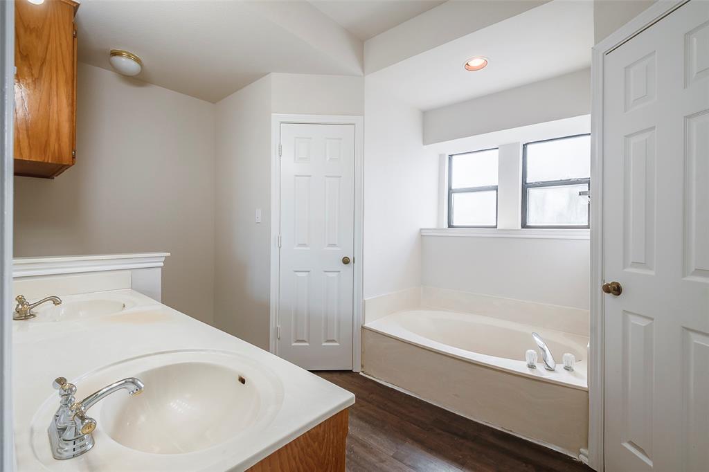 Chapel Creek - Residential